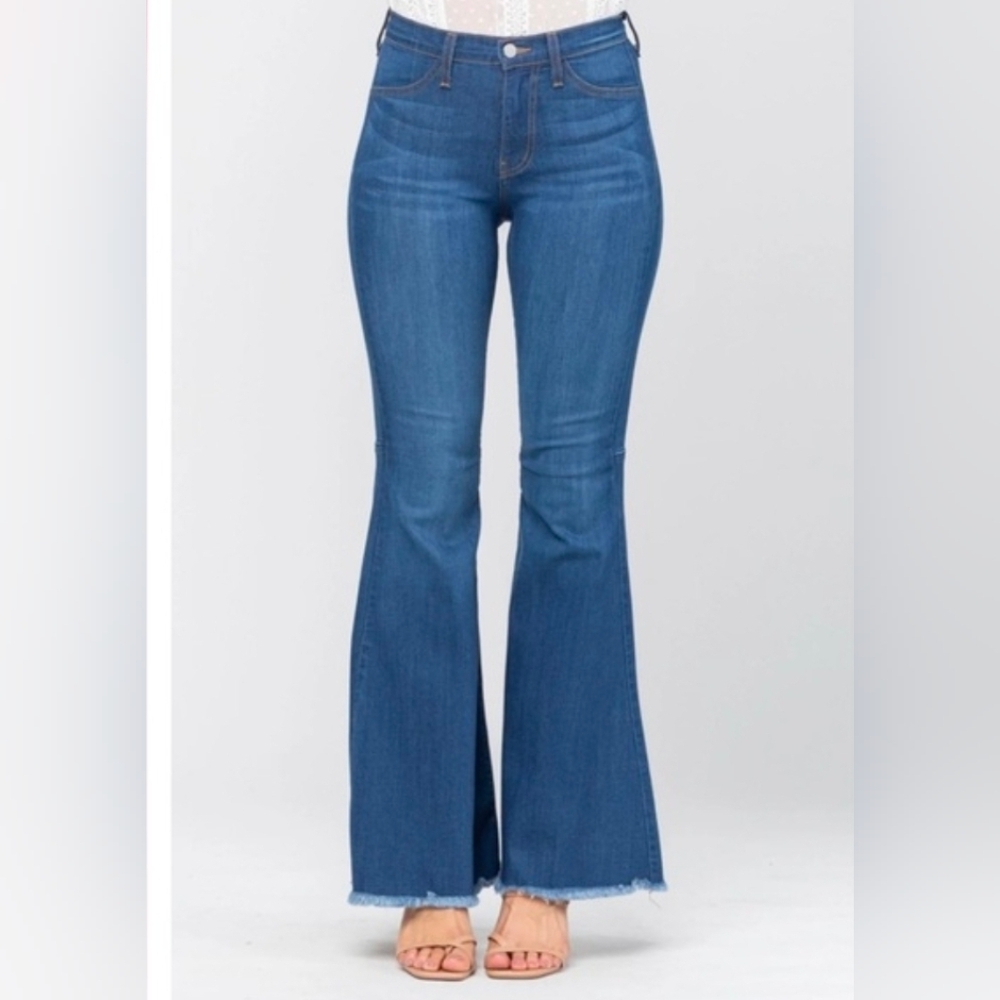 ❤ JUDY BLUE HIGH RISE SUPER FLARE JEANS, 6/7 (28) - Picture 2 of 12